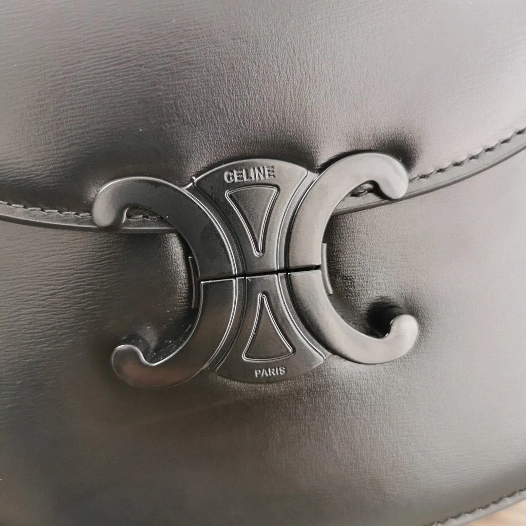MOMO- high quality version 110973EQJ.38NN 2022 TEEN BESACE TRIOMPHE item：B-B000J2104C
